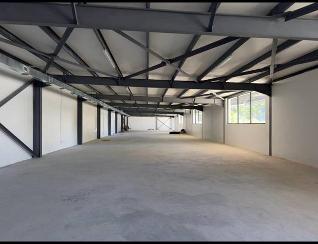 INDUSTRIAL PROPERTY TO RENT IN CLAREMONT